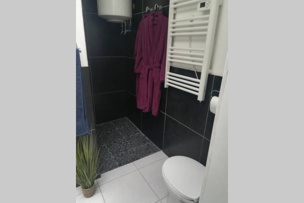 Appartement Neuf A Boussu - Pres De La France - Sejour Detente Exterior foto
